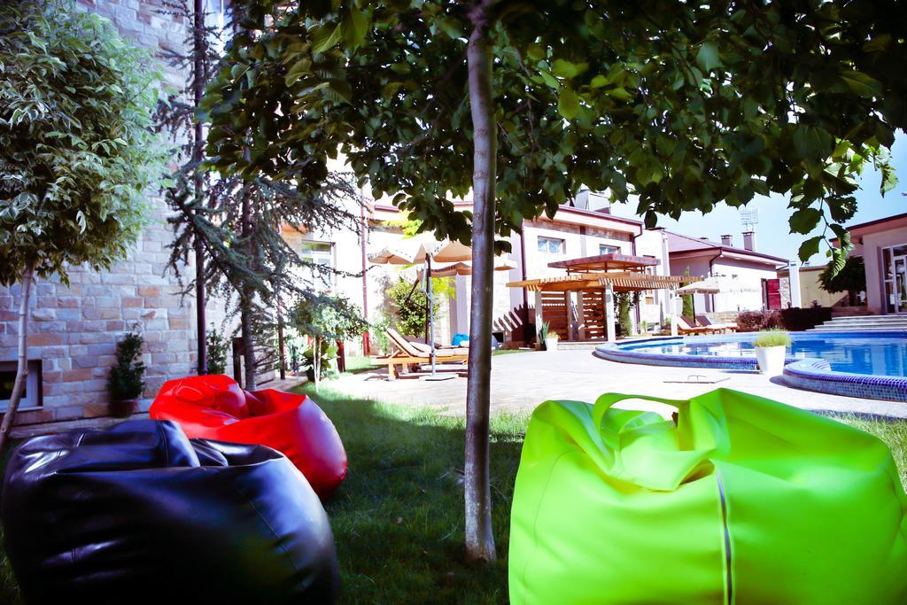 Grand M Hotel Navoi Kültér fotó