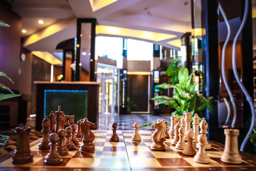 Grand M Hotel Navoi Kültér fotó